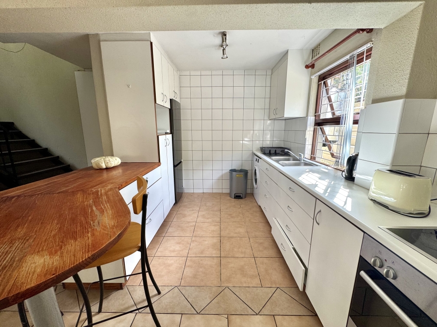 To Let 2 Bedroom Property for Rent in Table View Western Cape